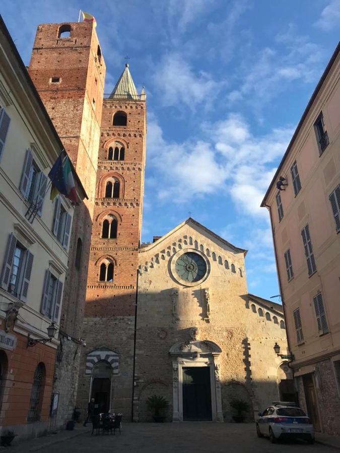 Dea Apartment Albenga Buitenkant foto