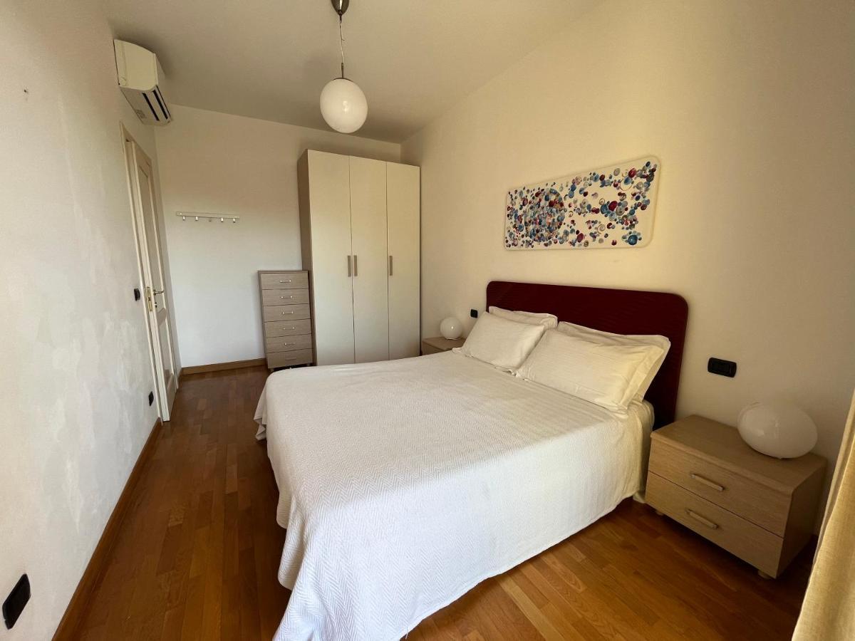 Dea Apartment Albenga Buitenkant foto