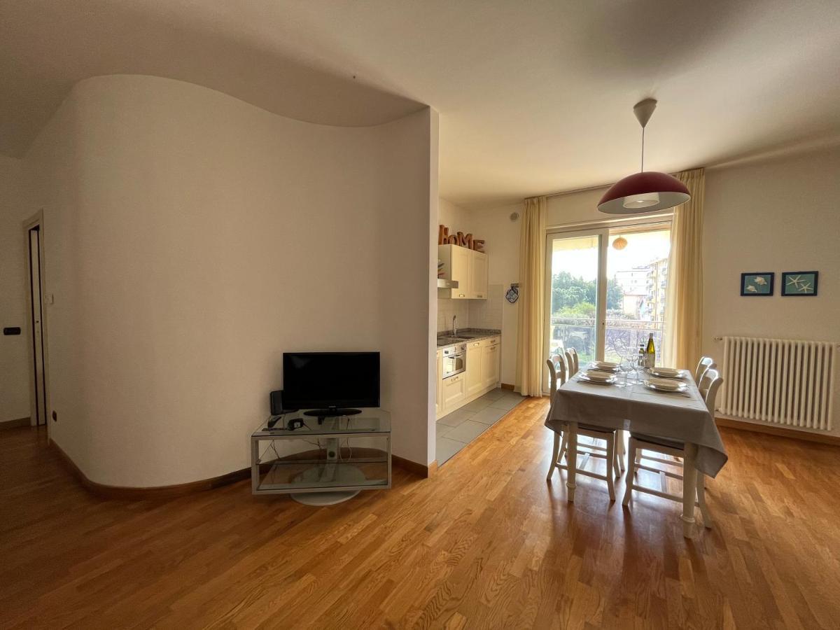 Dea Apartment Albenga Buitenkant foto